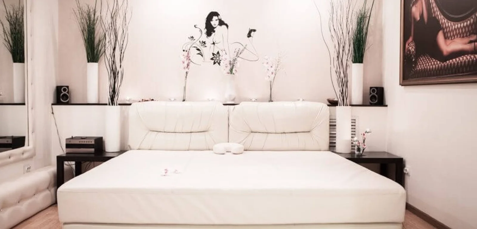 Салон эротического массажа — фото 18