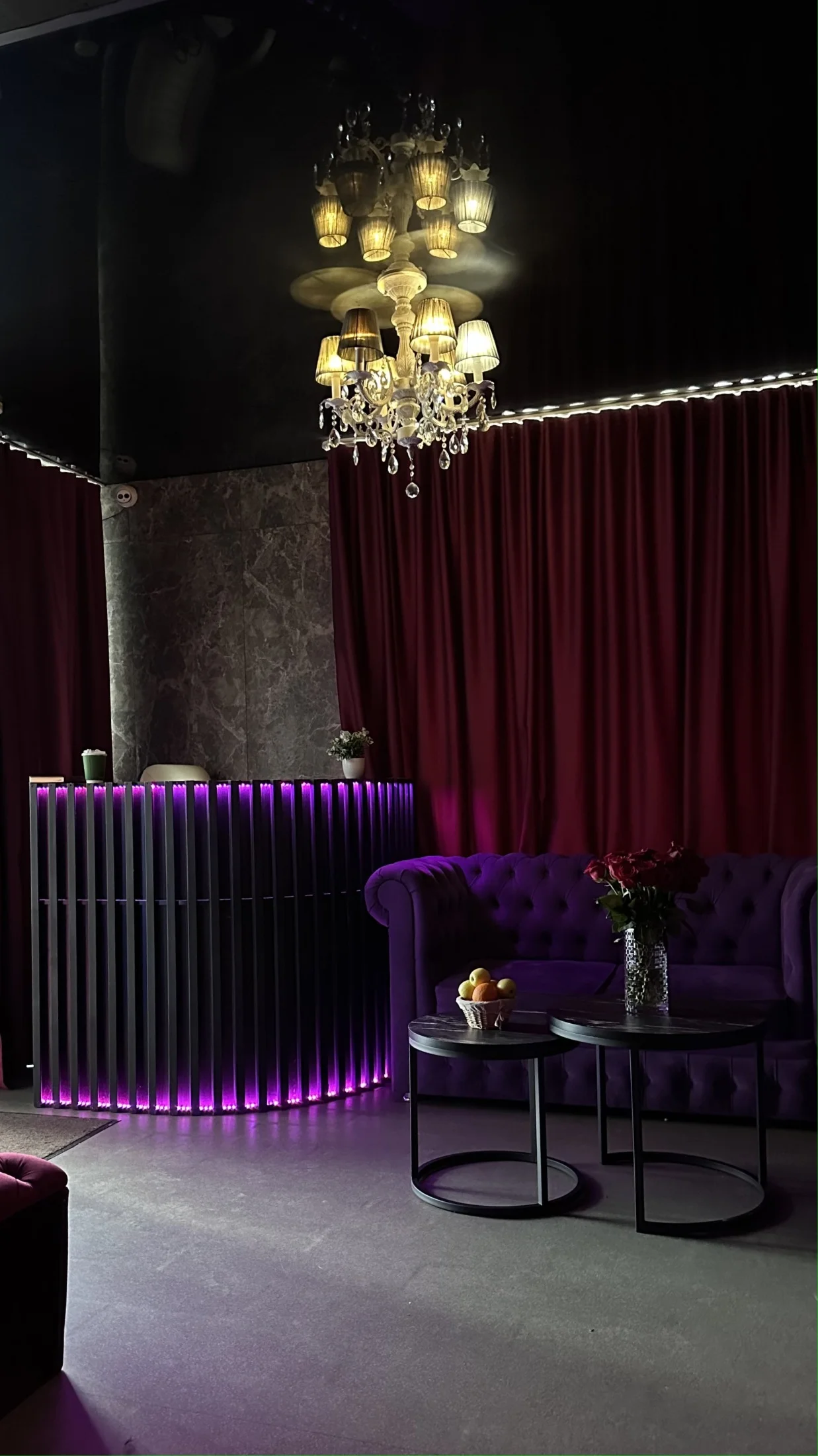 White — фото 12